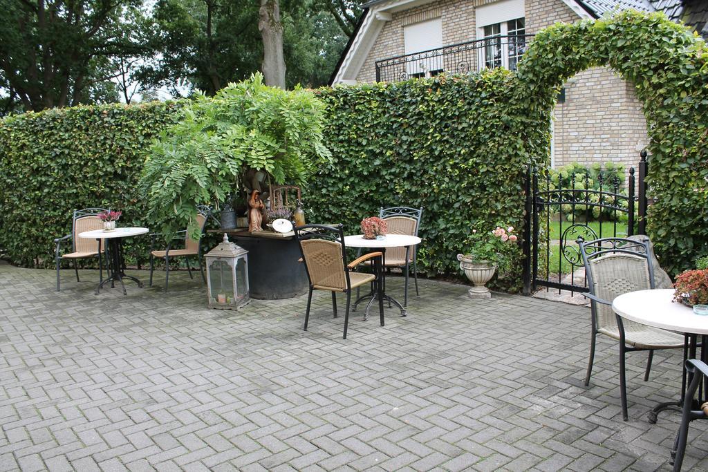 Hotel Groote Engel Emlichheim Exterior photo
